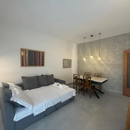 Apartmán Urban Oasis With Garden