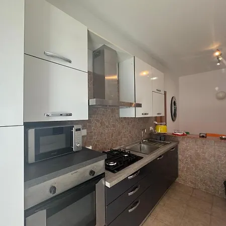 Apartmán Urban Oasis With Garden *