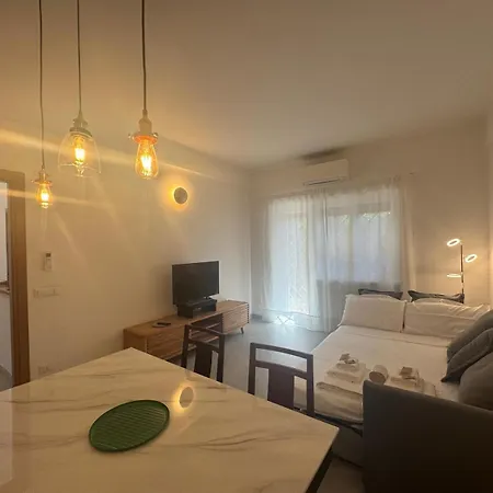 Urban Oasis With Garden Rome